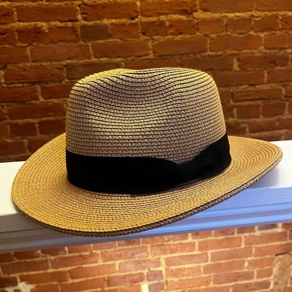 Women’s Classic Straw Sun Hat/Fedora with Black Ribbon